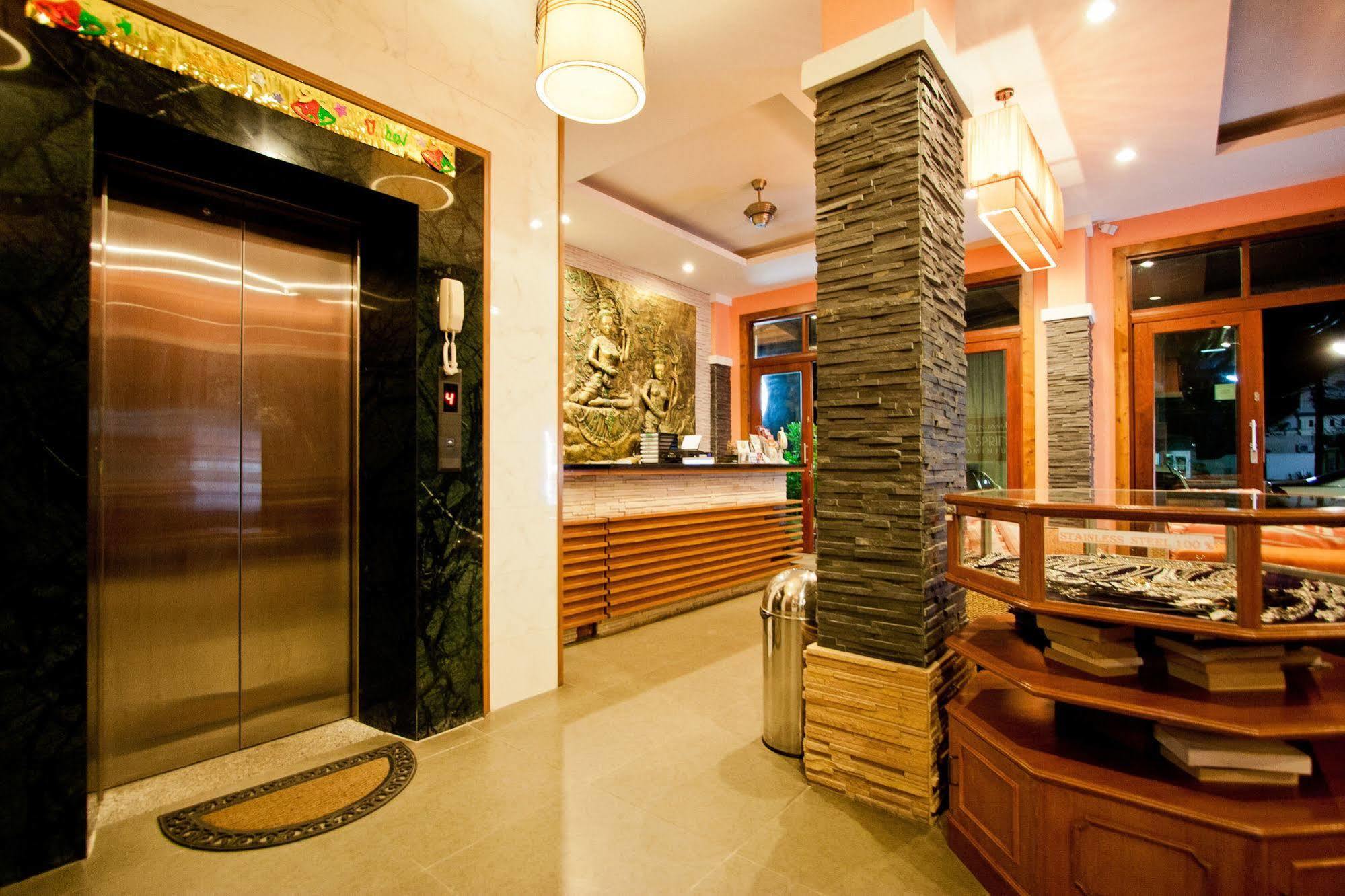 The Chambre Patong Exterior photo